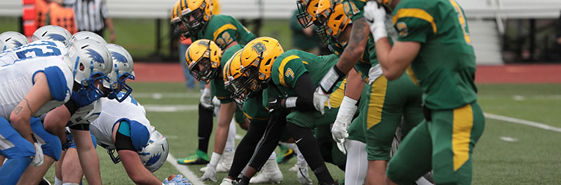 Brockport ready for the snap of the ball