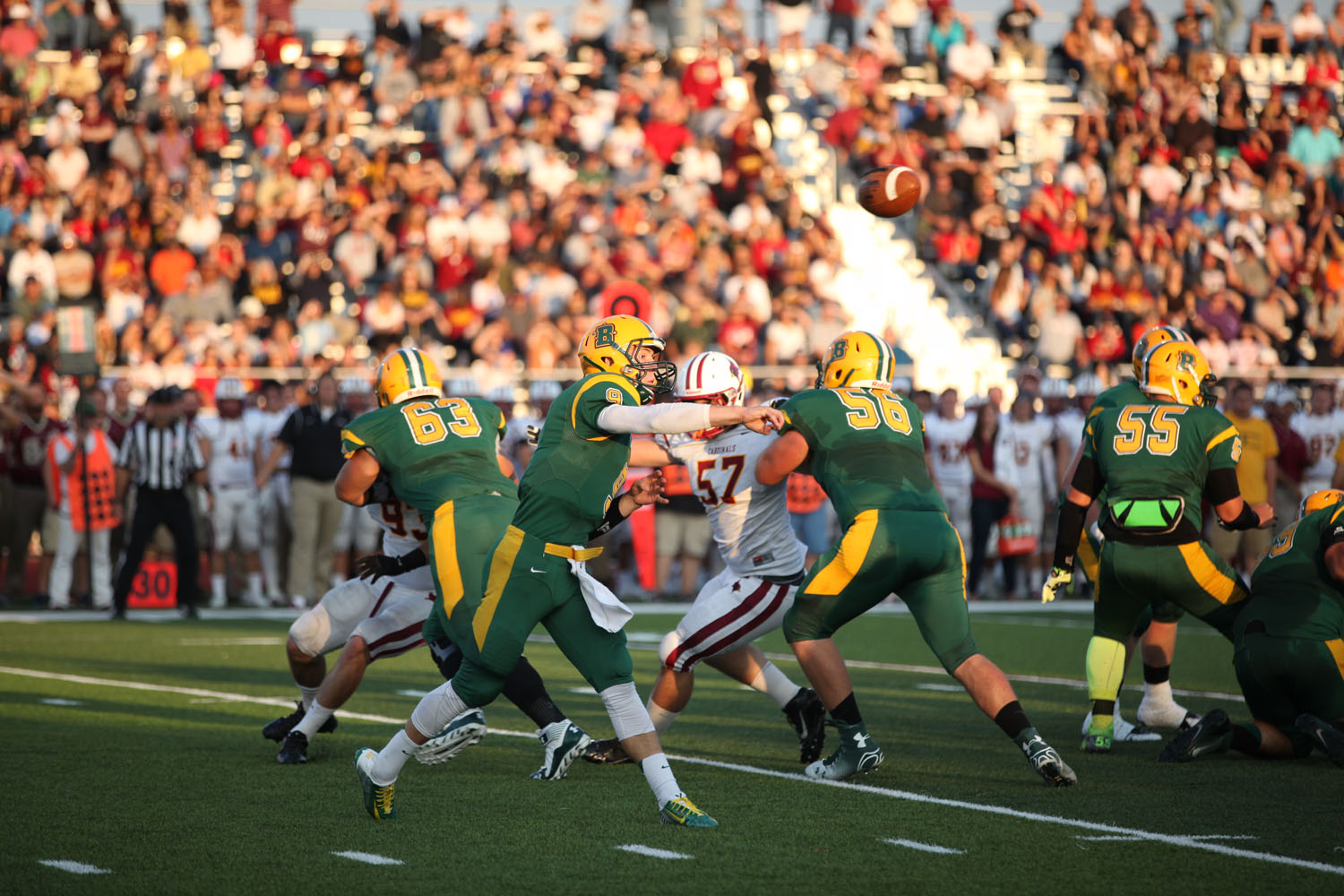 Wayne Bonsell passing the ball against St. John Fisher