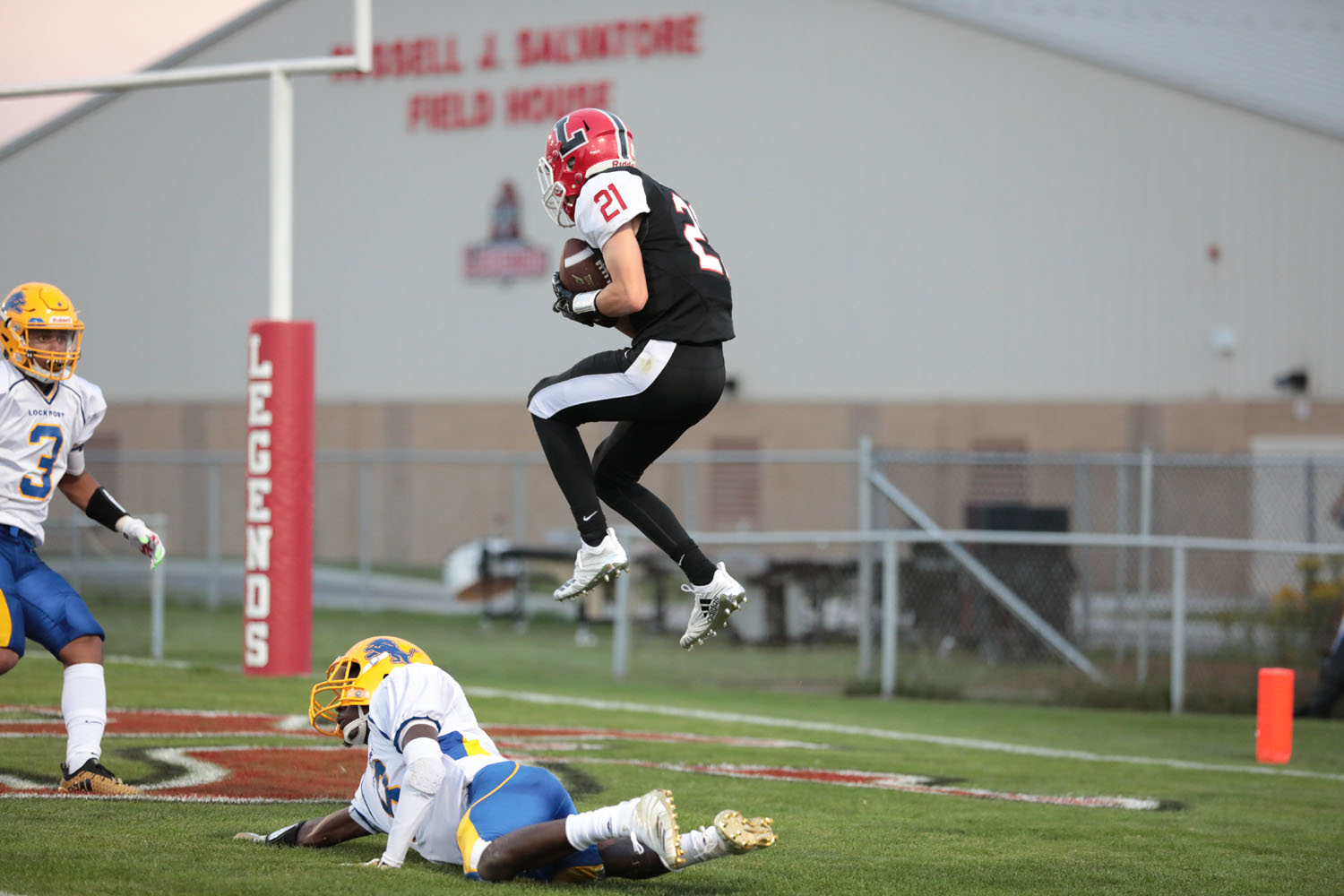 Nick Meara catches the touchdown!