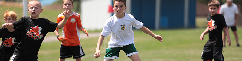 Brendan in front of the net