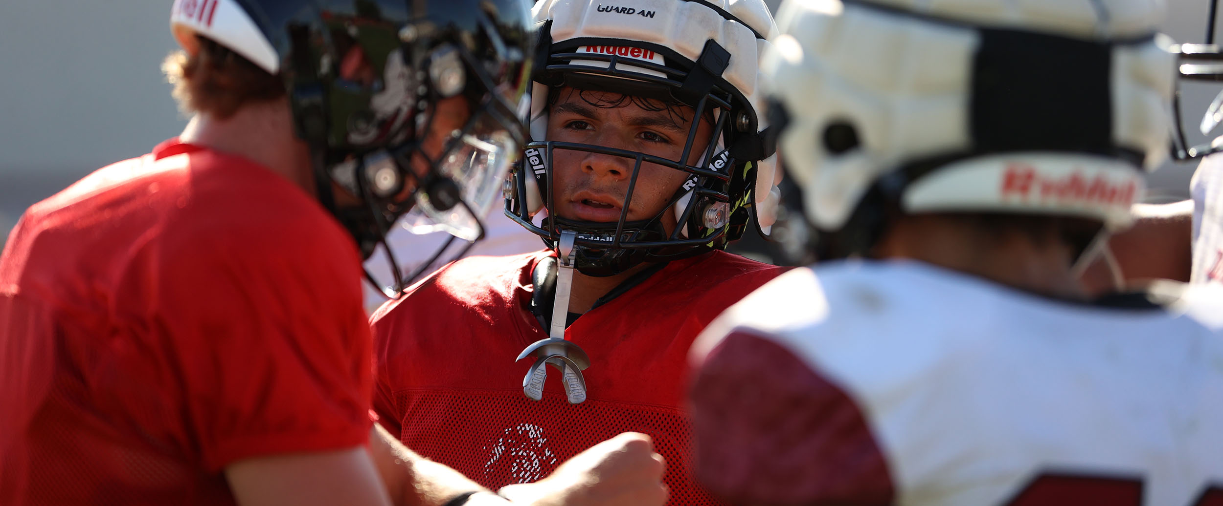 Desert Ridge RB Josh listening in the huddle