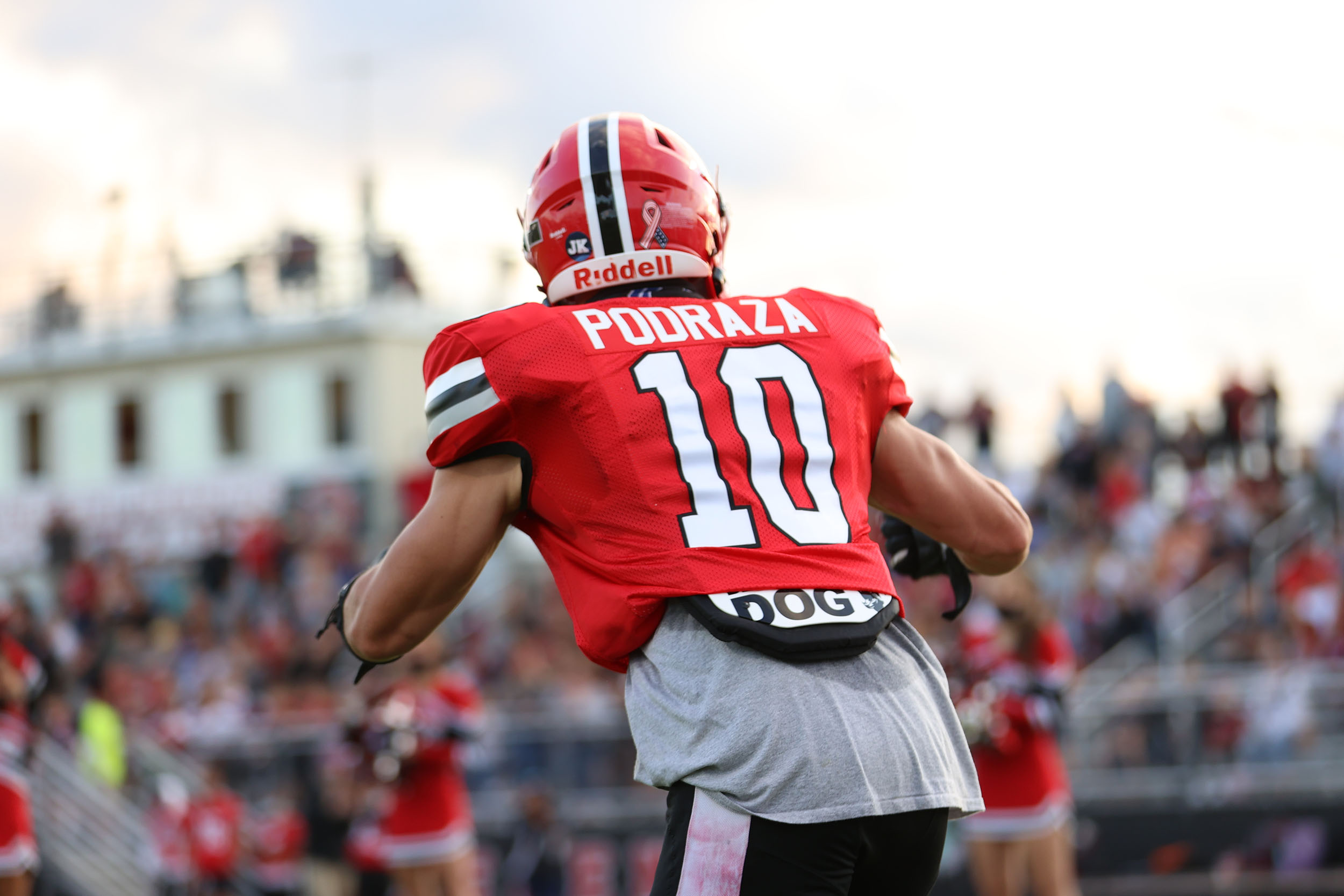 Podraza making his entrance to the field