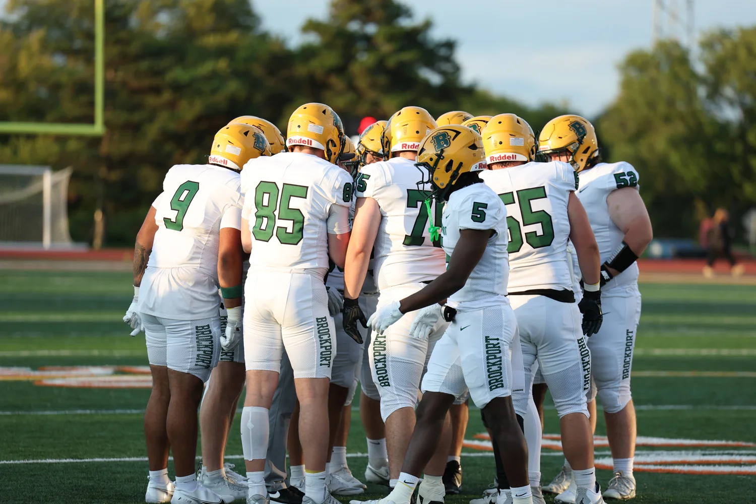 Offense huddle for Brockport