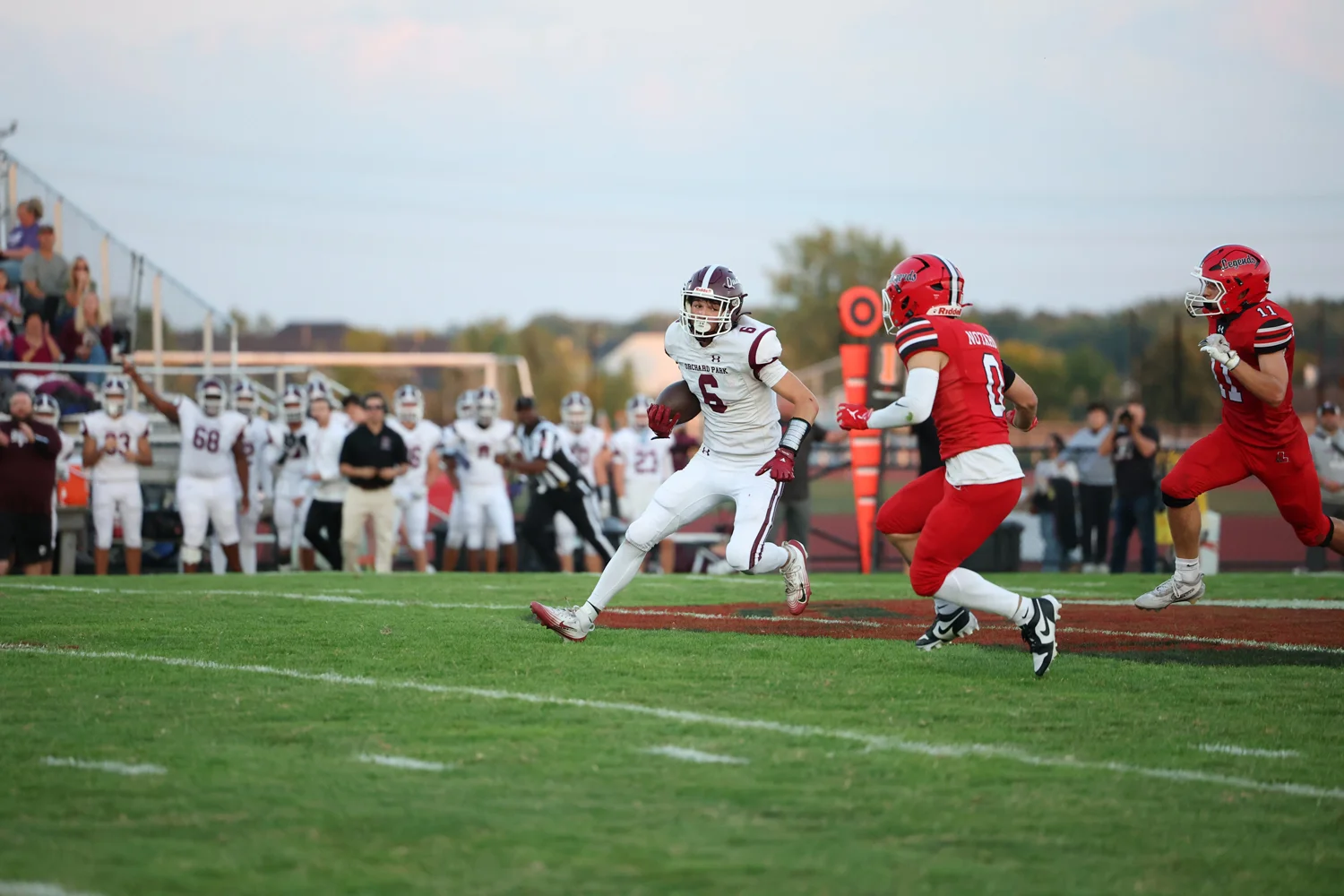 OP ball carrier shaking off the defender